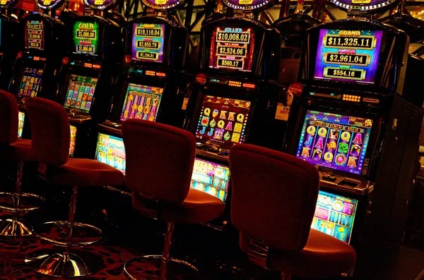 Live roulette wheel spin in progress